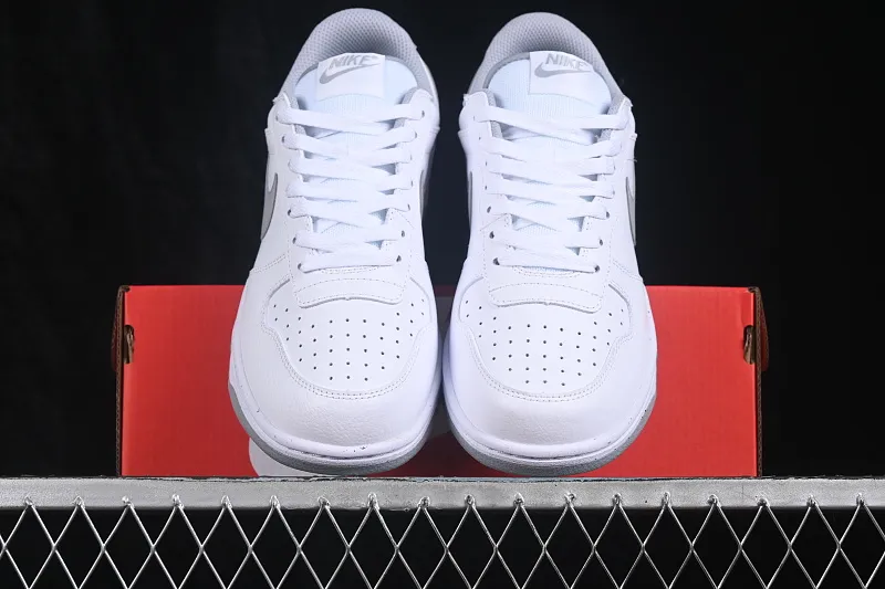 All categories Nk SB Dunk series Nk SB Dunk Low low-top sneakers Nike SB Dunk Low white gray low-top casual sneakers 355152-106
